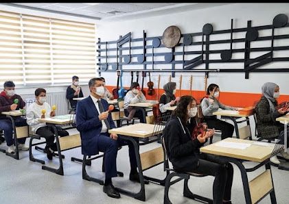 Şehit Akif Akçadağ Anadolu Lisesi Sahibinin seçtikleri görseli
