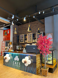 Cafe De La Mer Sahibinin seçtikleri görseli