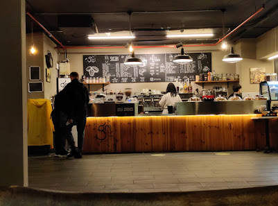 Gri Coffee Roastery Co. Tümü görseli