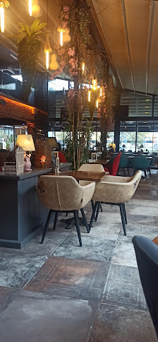 Jim Paul Cafe Bistro Ortam görseli
