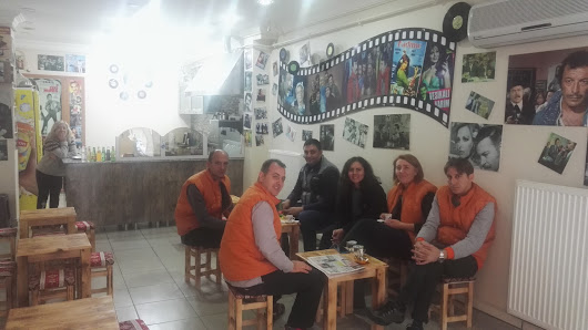 Kırık Plaklar Çay Ve Kahve Salonu Tümü görseli