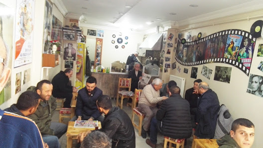 Kırık Plaklar Çay Ve Kahve Salonu Ortam görseli