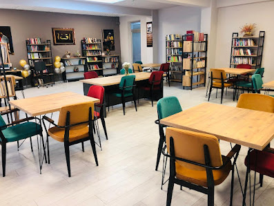 Fatımatüz Zehra Kız Anadolu İmam Hatip Lisesi Sınıf görseli