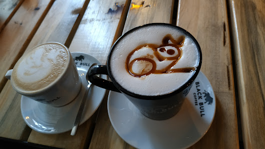 The Black Coffee Yeme-içme görseli