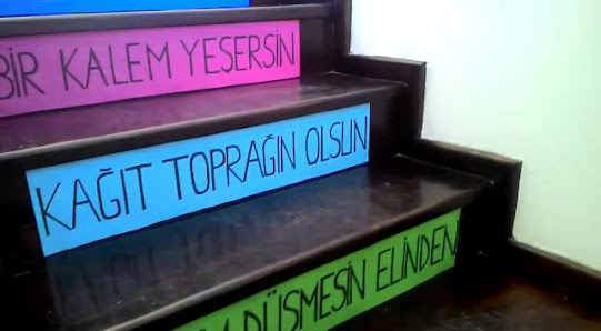 Genç Yazarlar Kitap & Kahve Videolar görseli