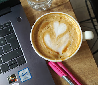 Le Miel Coffee Shop Kapuçino görseli
