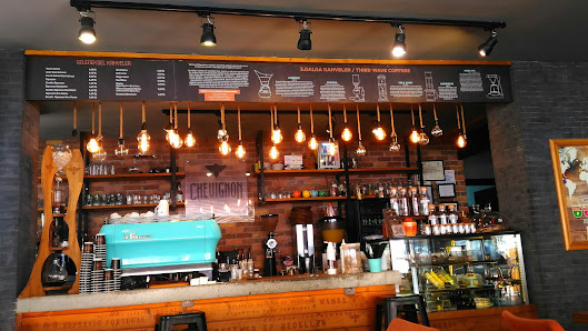 Coffee Chevignon Tümü görseli