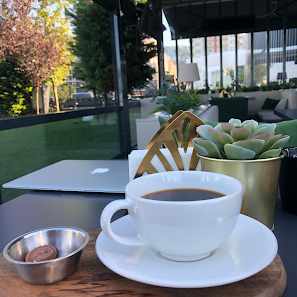 Palimpsest Cafe-Restaurant-Hookah-Lounge Yeme-içme görseli