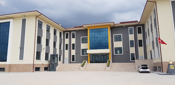 Sakarya Ticaret ve Sanayi Odası Ticaret Meslekî ve Teknik Anadolu Lisesi Sahibinin seçtikleri görseli