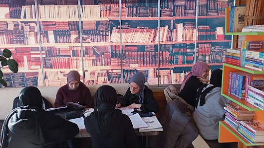 İlkadım Emine - Ahmet Yeni Kız Anadolu İmam Hatip Lisesi Topluluk görseli