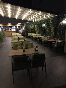 H&S NIRVANA CAFE RESTAURANT Ortam görseli