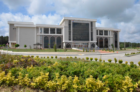 Sinop Üniversitesi İlahiyat Fakültesi(Kuzey Kampüs Girişi)