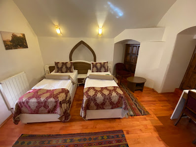 Tarihi Behrampaşa Otel Odalar görseli