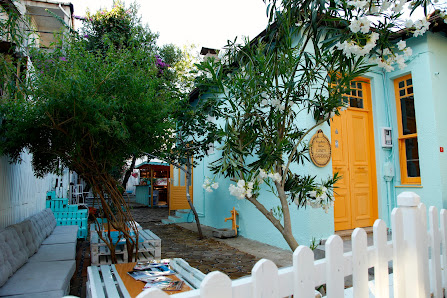 Büyükada Bistro Candy Garden Restaurant Cafe Sahibinin seçtikleri görseli