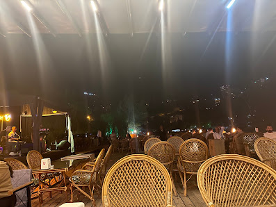 JOY Restaurant & Cafe