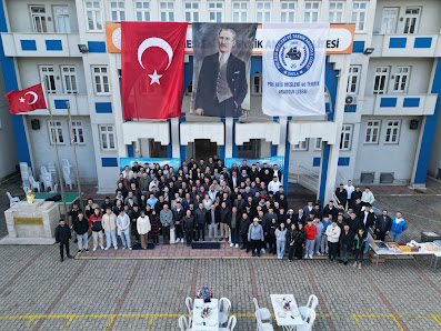 Piri Reis Denizcilik Mesleki ve Teknik Anadolu Lisesi Topluluk görseli