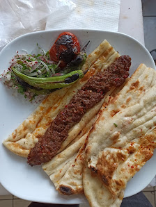 DİVAN CAFE OKEY SALONU Yeme-içme görseli