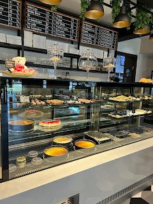 LUKA COFFEE & CREAM Ortam görseli