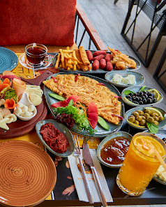 Luxury Lounge Cafe Yeme-içme görseli