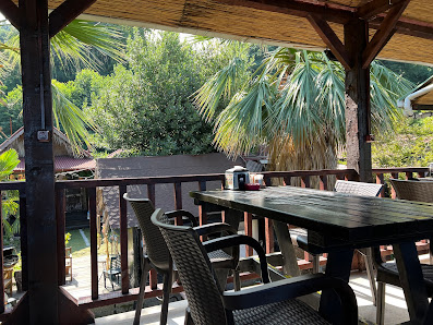 Komşu Cafe Restoran Ortam görseli