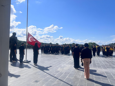 Ayet Azer Aran Savunma Sanayi Mesleki ve Teknik Anadolu Lisesi Topluluk görseli