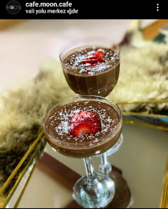 Moon Cafe Yeme-içme görseli