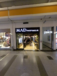 Deepo Outlet Center Street View ve 360° görseli