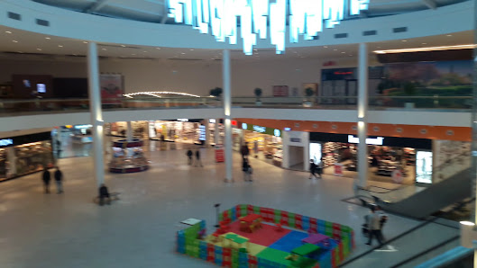 Derimod - Deepo Outlet Center İç görseli