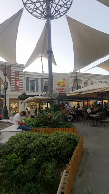 Vialand Alışveriş Ve Yaşam Merkezi Restoran görseli