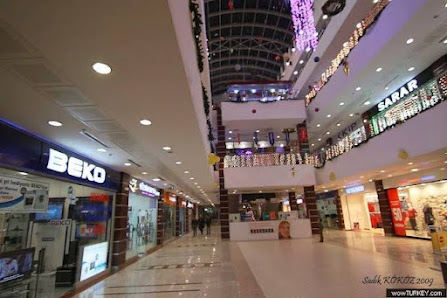 Tatvan Yaşam AVM İç görseli