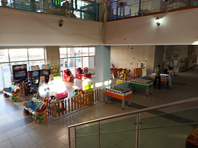 KARAMAN VADİPARK AVM İç görseli