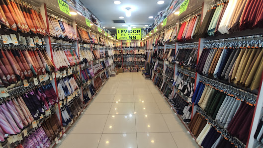 Makro AVM Sahibinin seçtikleri görseli