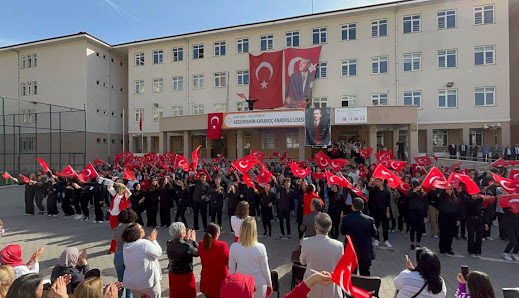 Abdurrahim Karakoç Anadolu Lisesi Sahibinin seçtikleri görseli
