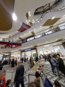 Maltepe Piazza Street View ve 360° görseli