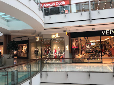 adL-İstinye Park AVM Sahibinin seçtikleri görseli