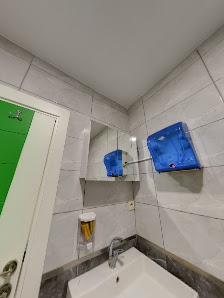 Üsküdar Kız Öğrenci Yurdu Ziyaretçilerden görseli