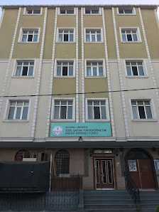 ÖZEL ŞAFAK YÜKSEKÖĞRETİM ERKEK ÖĞRENCİ YURDU Dıştan görünüm görseli