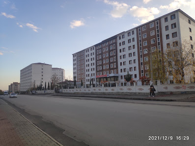 Adıyaman KYK Veysel Karani Erkek Öğrenci Yurdu Dıştan görünüm görseli