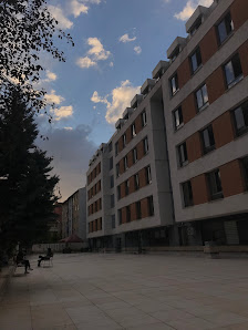 Mükrime Hatun Kız Öğrenci Yurdu Dıştan görünüm görseli