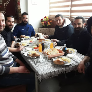 Sırda Pizza Yeme-içme görseli