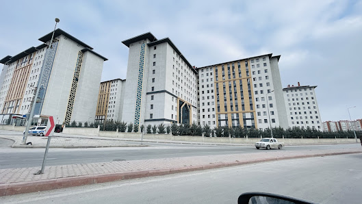 KYK Tahir Büyükkörükçü Erkek Öğrenci Yurdu Tümü görseli