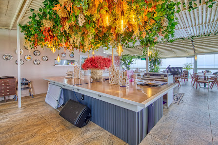 Tiara's Restaurant
