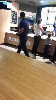 McDonald's Adana Alparslan Türkeş Videolar görseli