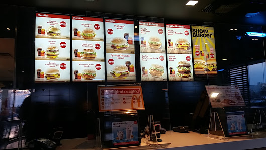 McDonald's Aksaray Ağaçlı DT Menü görseli