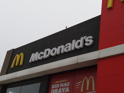 Çetin Emeç McDonald's