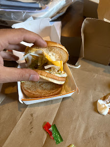 Çetin Emeç McDonald's Yeme-içme görseli
