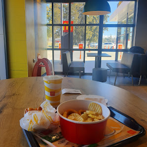 Gölbaşı McDonald’s Yeme-içme görseli
