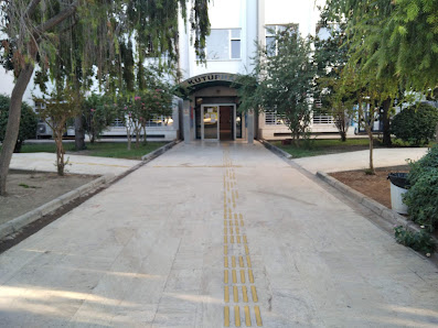 Akdeniz Üniversitesi Merkez Kütüphane Sahibinin seçtikleri görseli