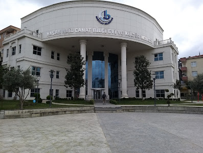 Hasan Nail Canat Bilgi Evi ve Kültür Merkezi Tümü görseli