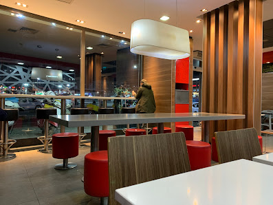 McDonald's İstanbul Bağcılar Ortam görseli